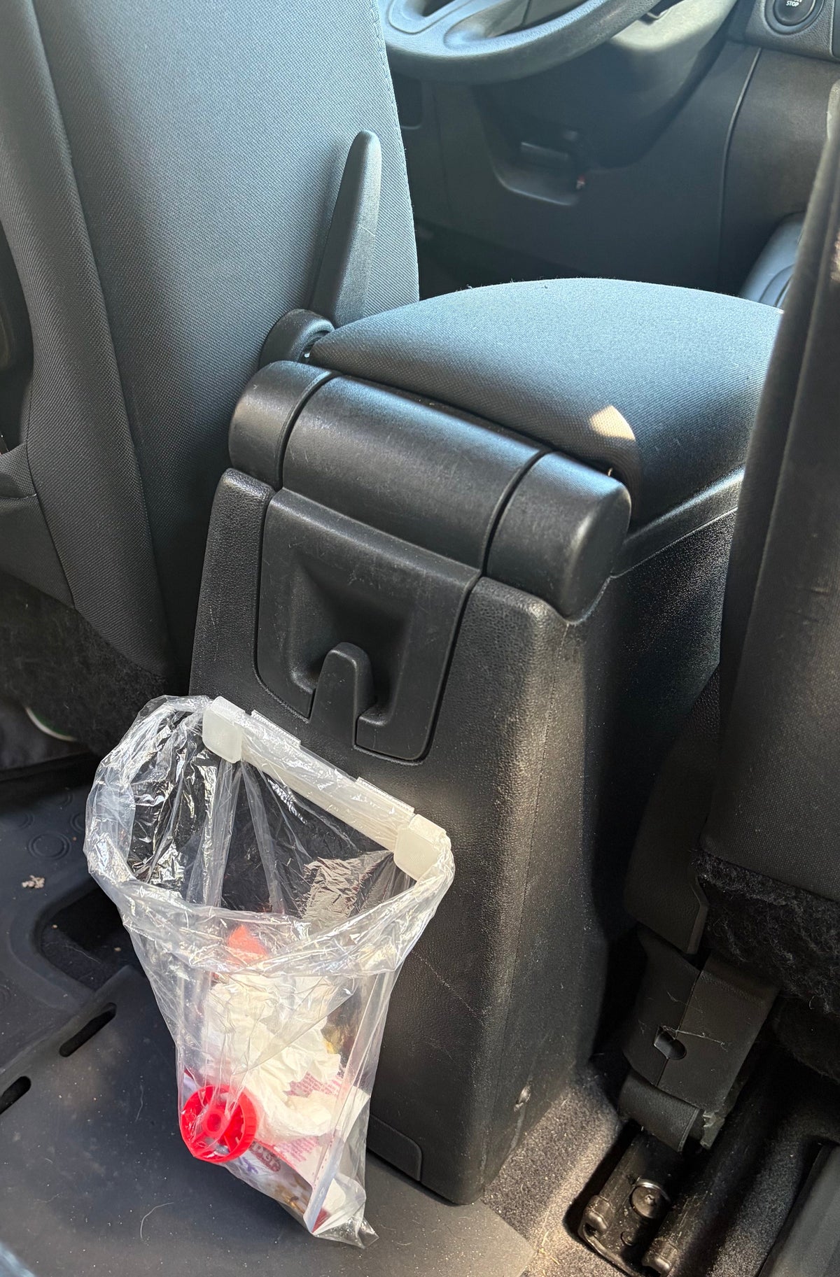 Kolme tapaa käyttää klipsua autossa